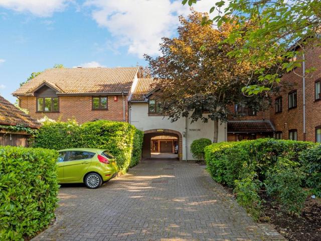 Flat for sale in Blackhills, Surrey