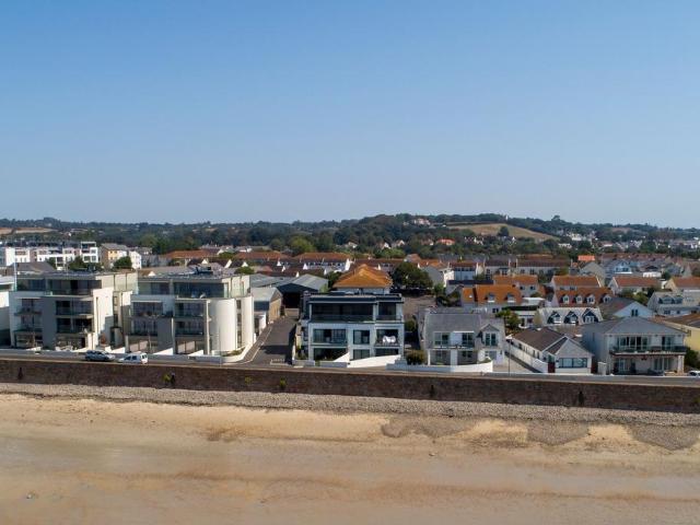 Flat for sale in Penweathers, Cornwall