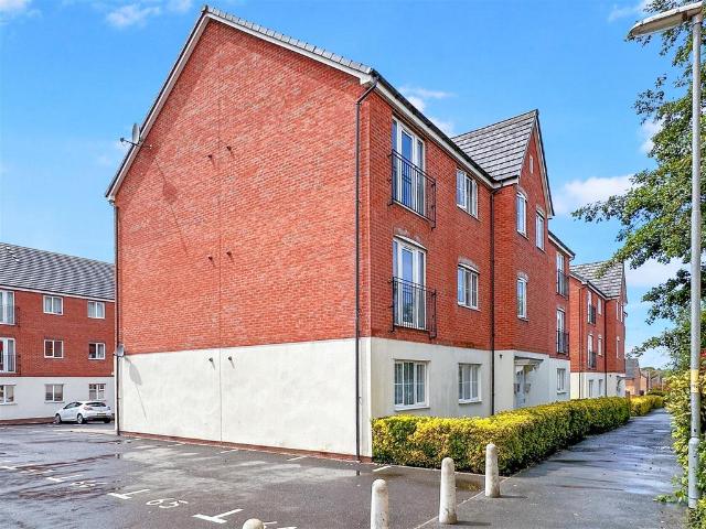 Flat for sale in Grantham, Barholm