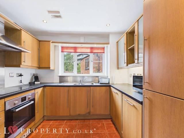 Flat for sale in Ladywood, West Midlands