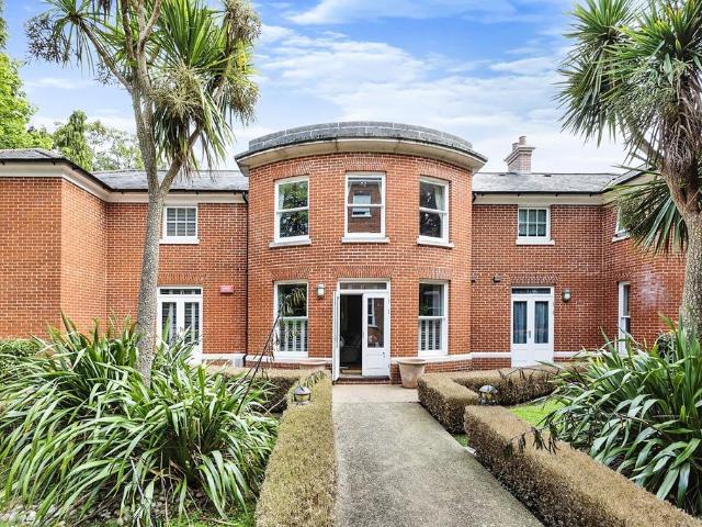 Flat for sale in Longport, The Bridge