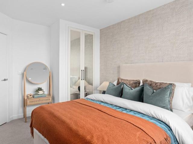 Flat for sale in London Borough of Barnet, Greater London