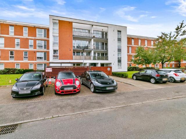 Flat for sale in Milnbank, Glasgow