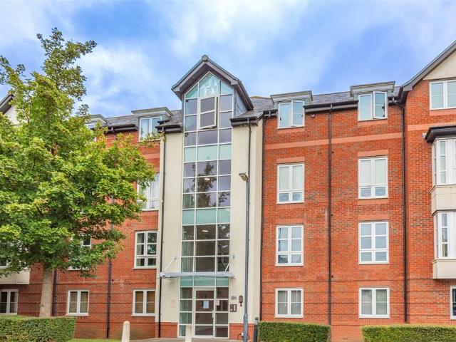 Flat for sale in Feckenham, Isle Of Man