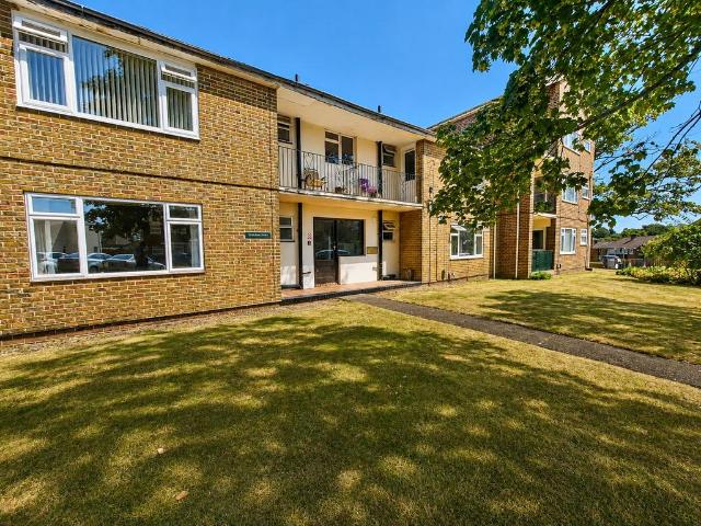 Flat for sale in Bitterne, City Of Southampton