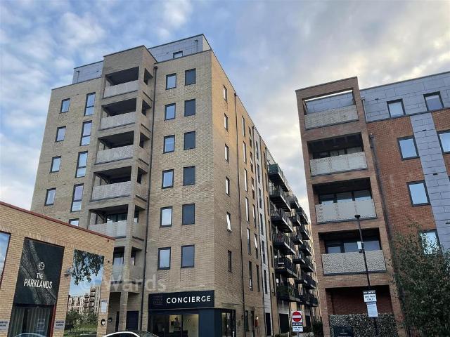 Flat for sale in Brooklands, Dartford