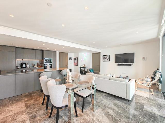 Flat for sale in Greater London