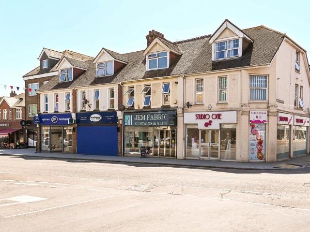 Flat for sale in Old Milton, Ashurst Bridge