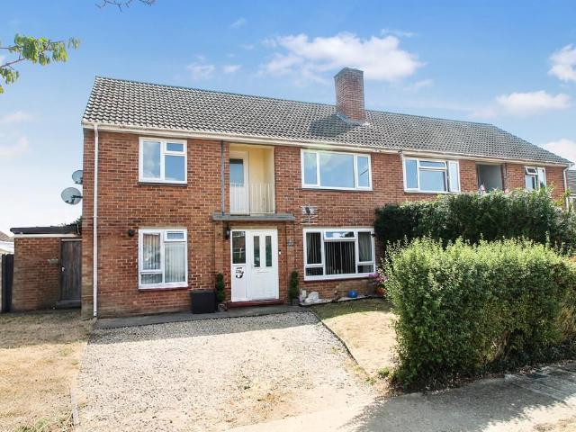 Flat for sale in Dromore, Oxfordshire