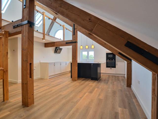 Flat for sale in Dines Green, Worcestershire