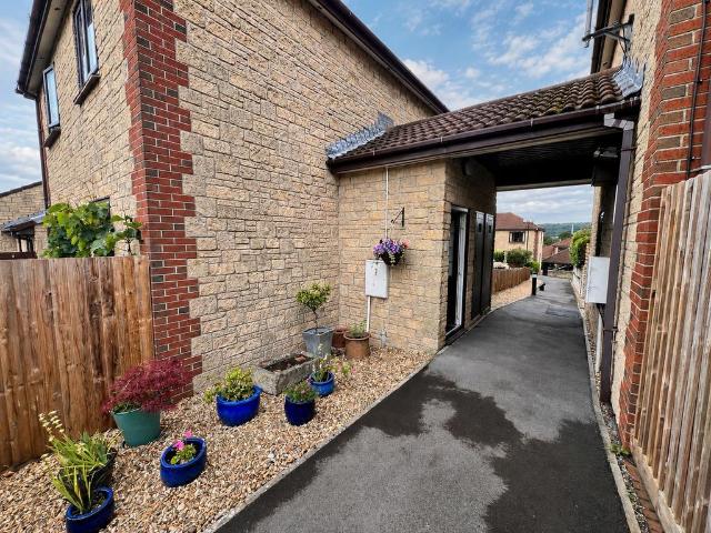 Flat for sale in Nailsea, North Somerset