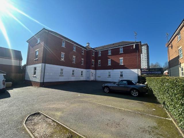 Flat for sale in Dixons Green, Upper Gornal