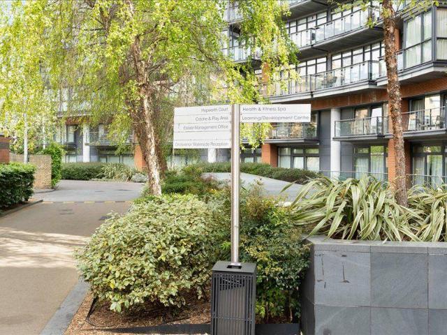 Flat for sale in Pimlico, Greater London