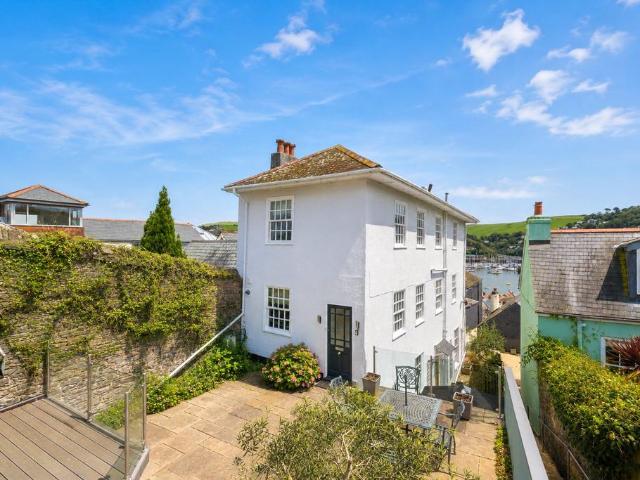 House for sale in Strode, Devon