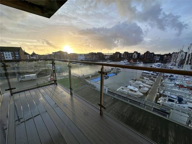 Flat for sale in Sovereign Harbour, Eastbourne