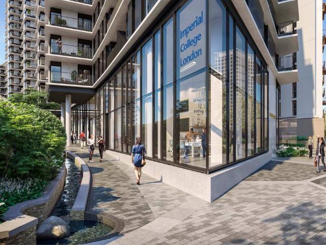 Flat for sale in London Borough of Hammersmith and Fulham, Greater London