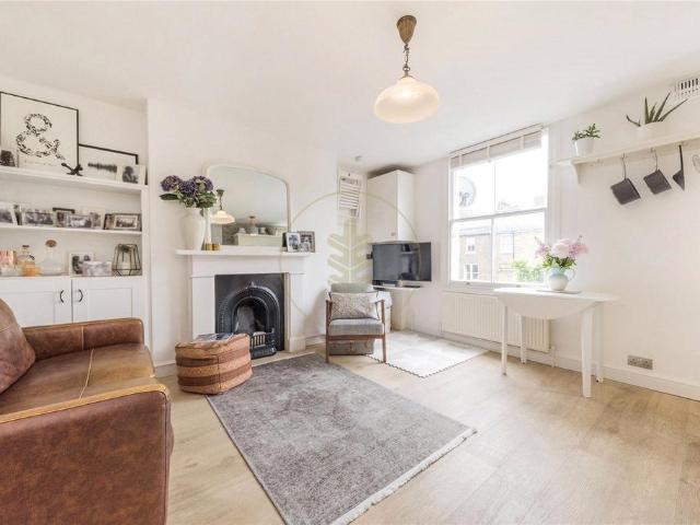 Flat for sale in Kensal Town, Maida Vale