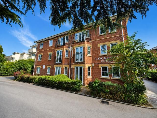 Flat for sale in Banister's Park, City Of Southampton