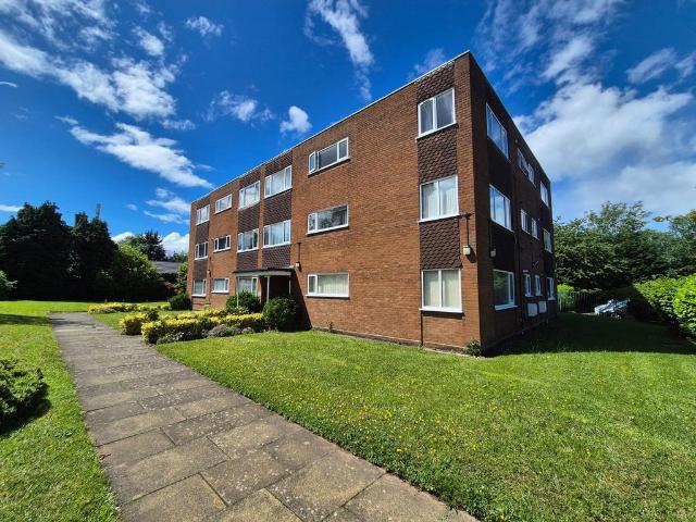 Flat for sale in Turves Green, West Midlands