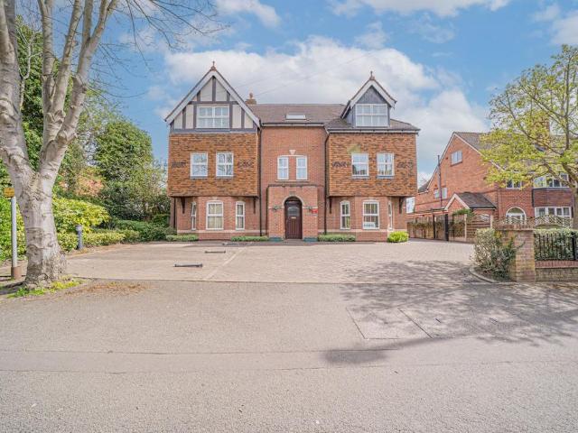 Flat for sale in Dorridge, Isle Of Man