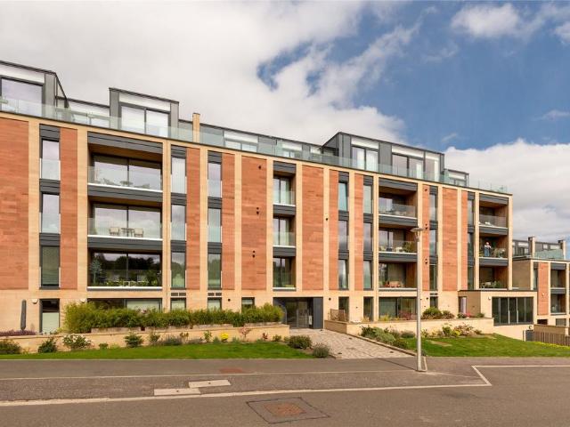 Flat for sale in Craiglockhart, Scotland