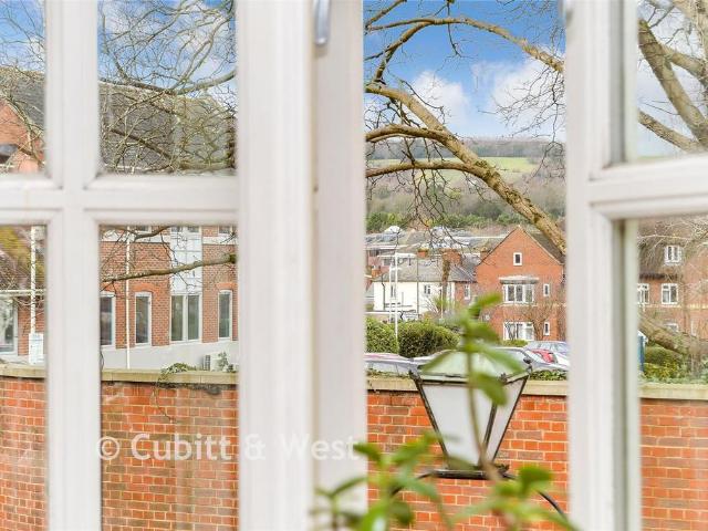 Flat for sale in Rose Hill, Mole Valley