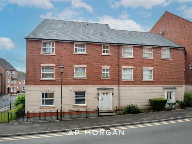 Flat for sale in Dickens Heath, West Midlands