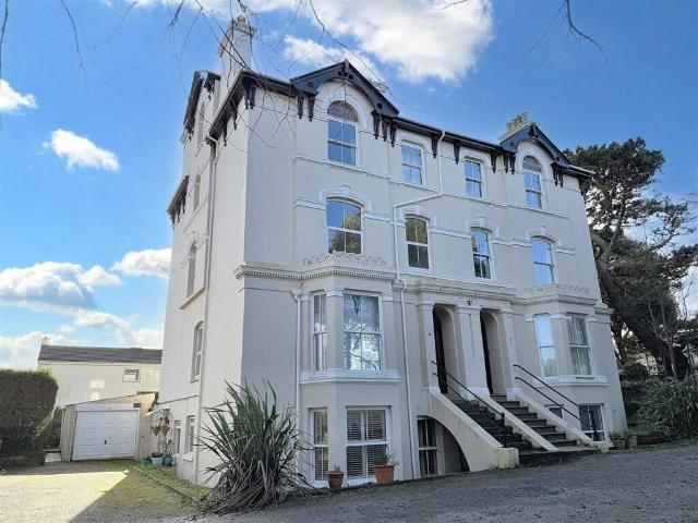 Flat for sale in Falmouth, Cornwall