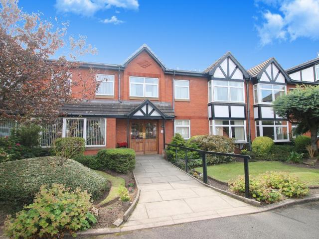 Flat for sale in St Annes, Lytham