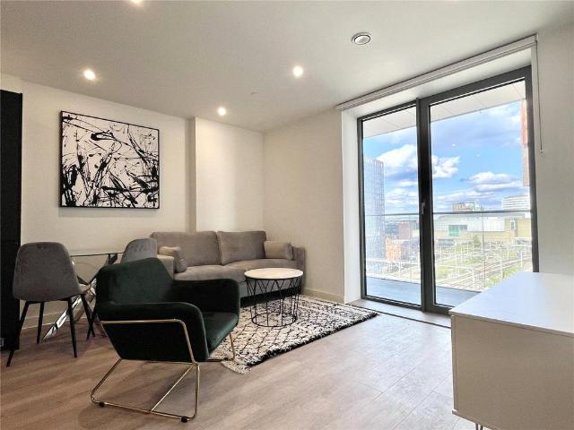 Flat for sale in City Centre, Salford