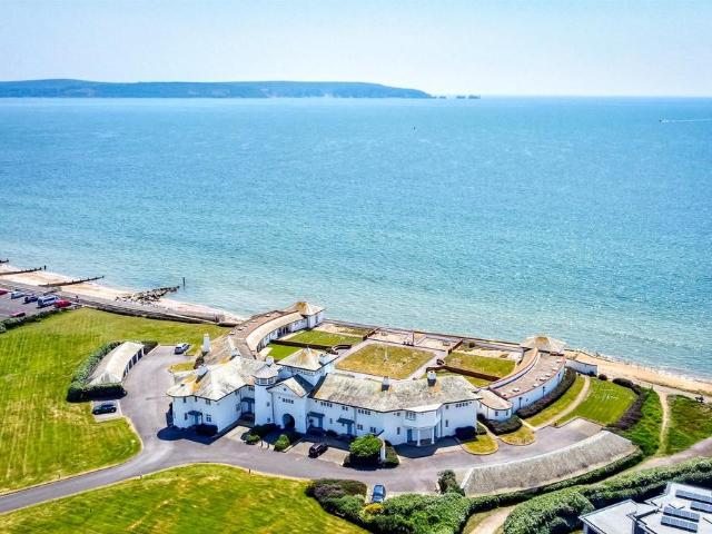 Flat for sale in Milford-on-Sea, Ashurst Bridge