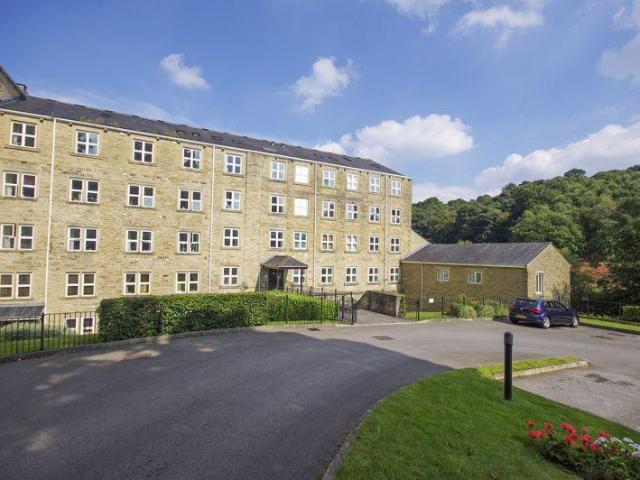 Flat for sale in Ripponden, Ripponden