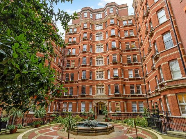 Flat for sale in Westminster, Isle Of Man
