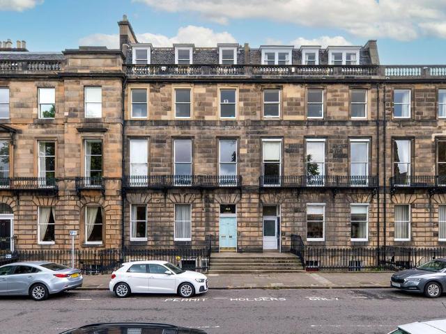 Flat for sale in Haymarket, Scotland