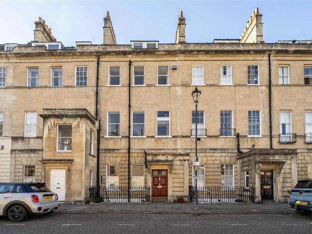 Flat for sale in Sion Hill, Bath