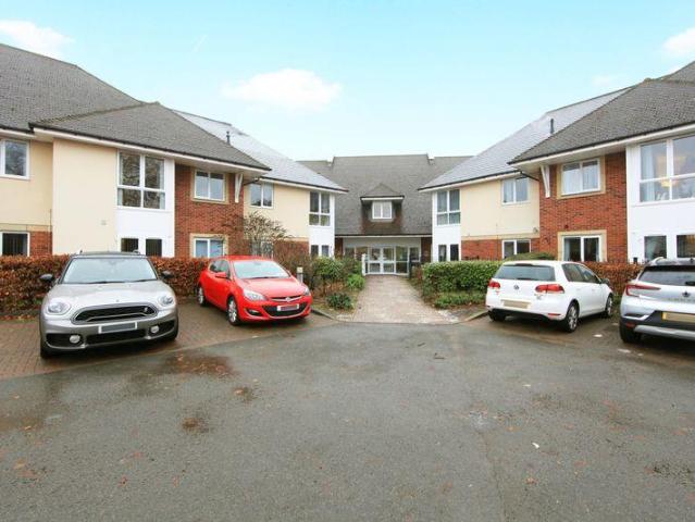 Flat for sale in The Hem, Shropshire