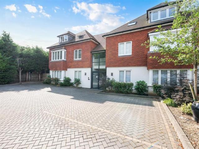 Flat for sale in Nork, Red Hill