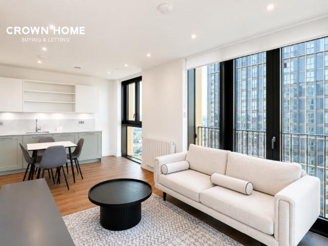 Flat for sale in West Ham, Greater London