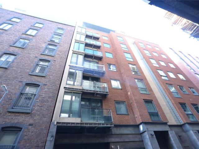 Flat for sale in Chinatown, Calderstones