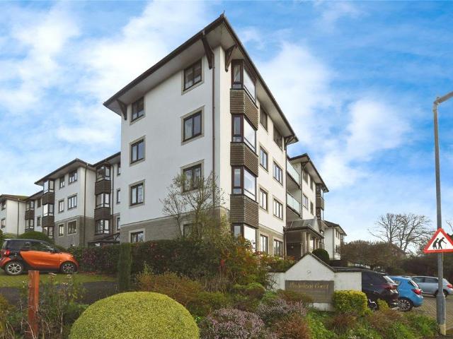 Flat for sale in Trelander, Penweathers