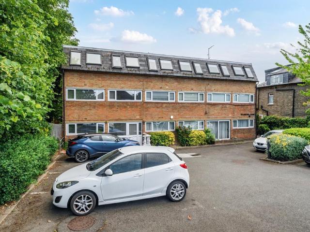 Flat for sale in London Borough of Lewisham, Greater London