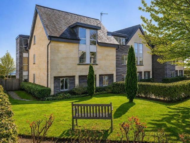 Flat for sale in Ensleigh, Bath