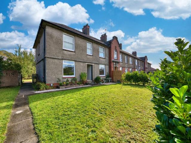 Flat for sale in South Mains, Milngavie
