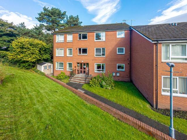 Flat for sale in Whiteinch, Glasgow