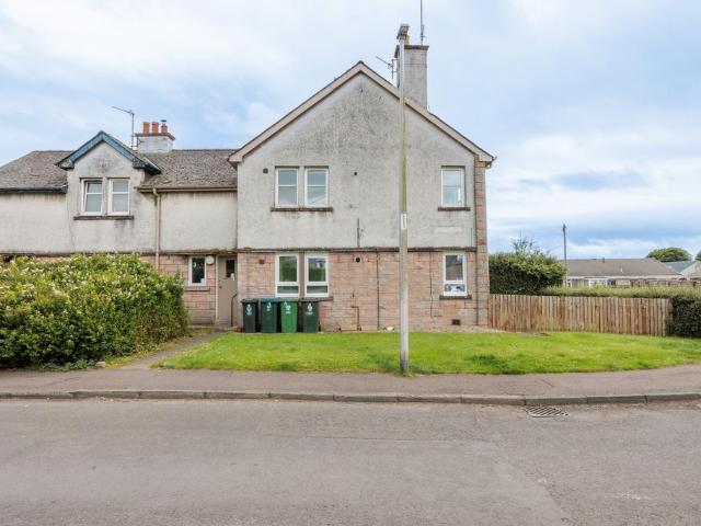 Flat for sale in Coupar Angus, Scotland