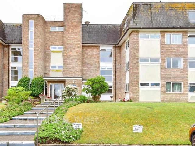 Flat for sale in Spring Vale, Hampshire