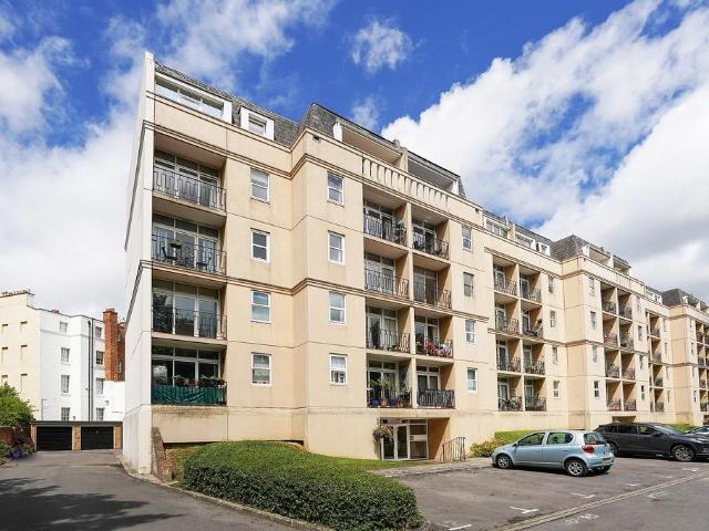 Flat for sale in Golden Valley, Gloucestershire