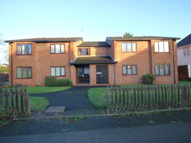 Flat for sale in West Midlands