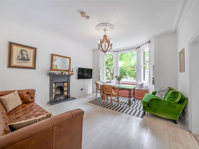 Flat for sale in Kensal Town, Maida Vale