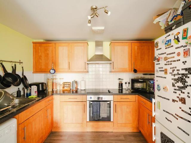 Flat for sale in Georgia, Greater Manchester